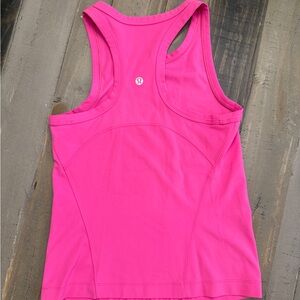 Lululemon Tank Size 2